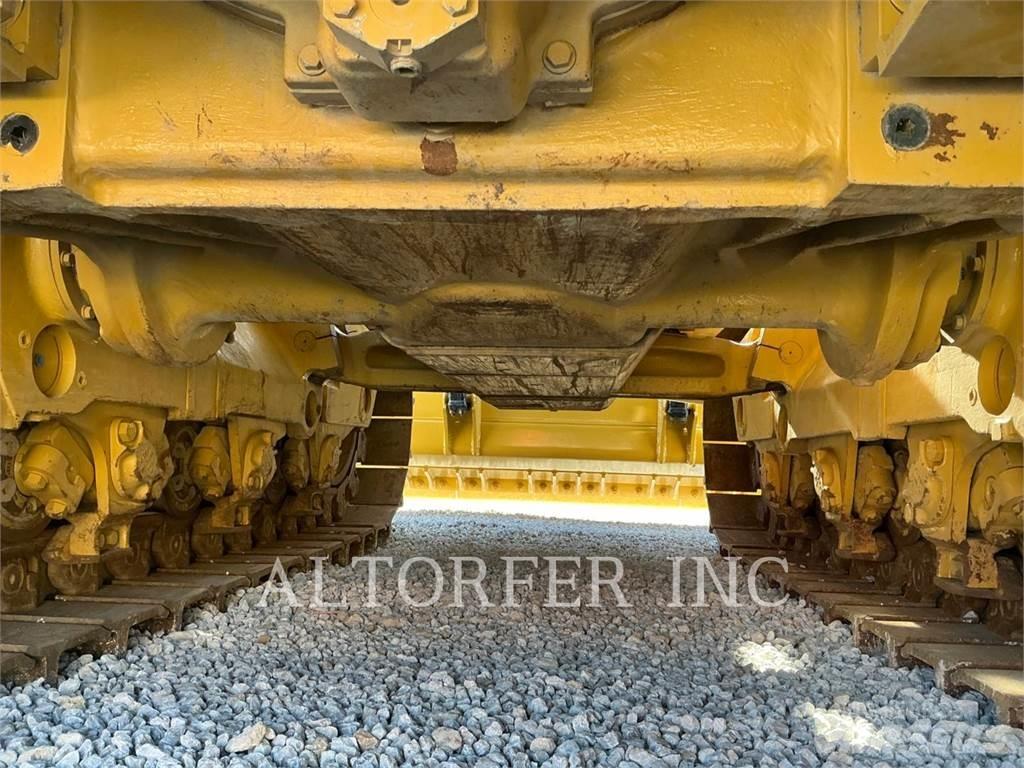 CAT D8T W 크롤러 도저