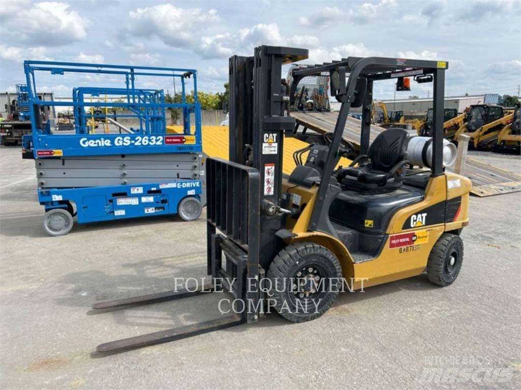 CAT GP25N 파쇄용 굴삭기