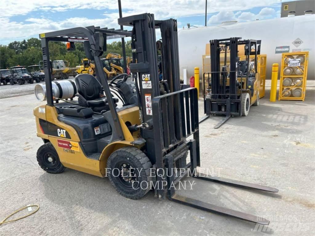 CAT GP25N 파쇄용 굴삭기