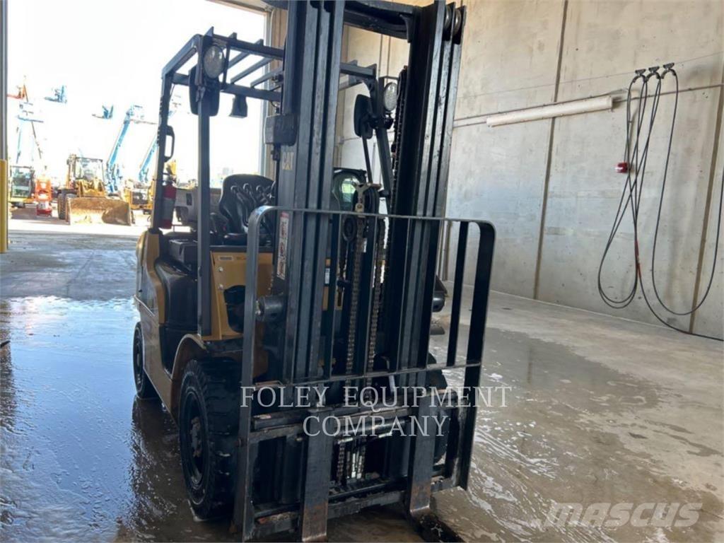 CAT GP25N 파쇄용 굴삭기