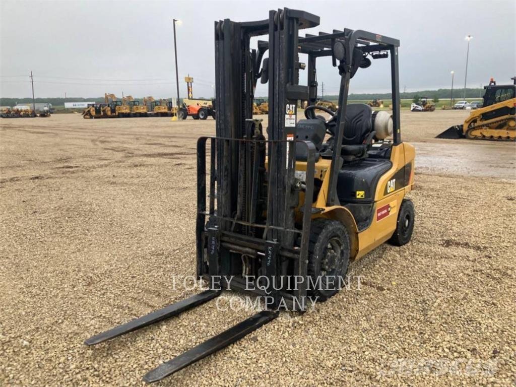 CAT GP25N 파쇄용 굴삭기