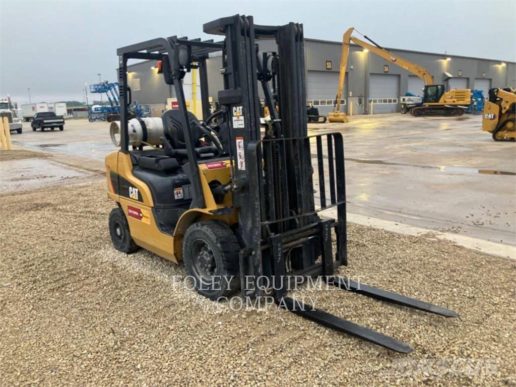 CAT GP25N 파쇄용 굴삭기