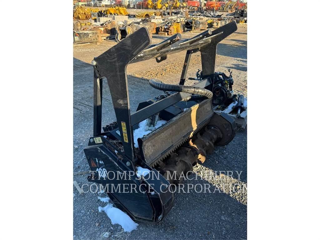 CAT HM112C 임업정리 헤드커터기