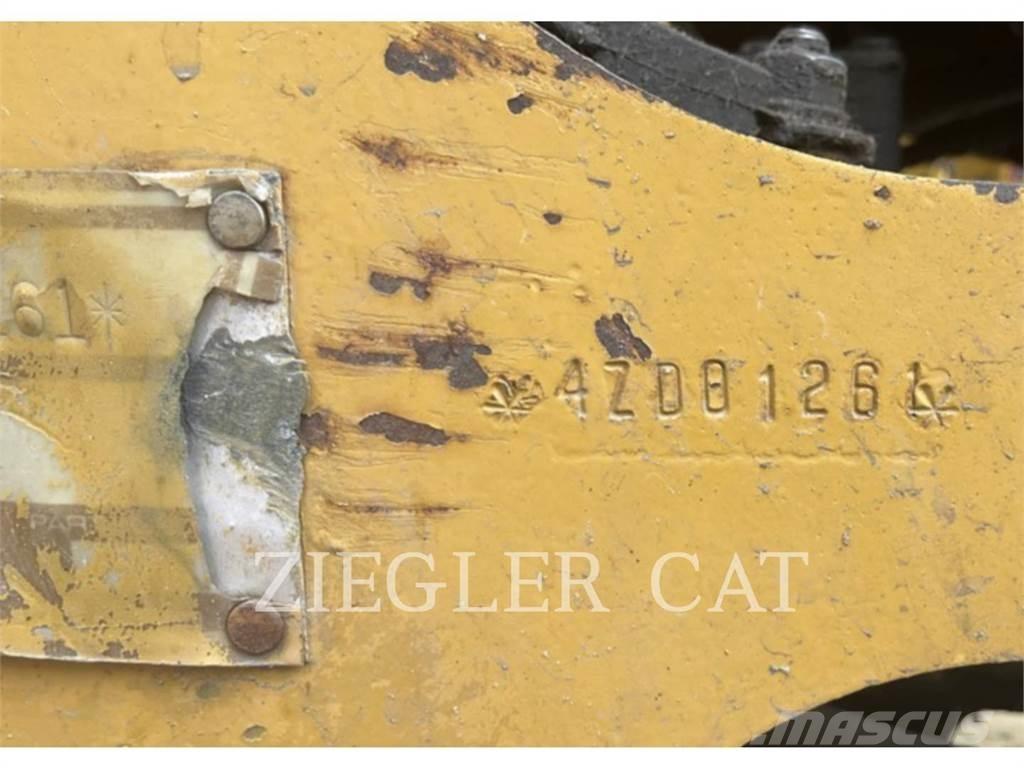 CAT IT18B  휠로우더