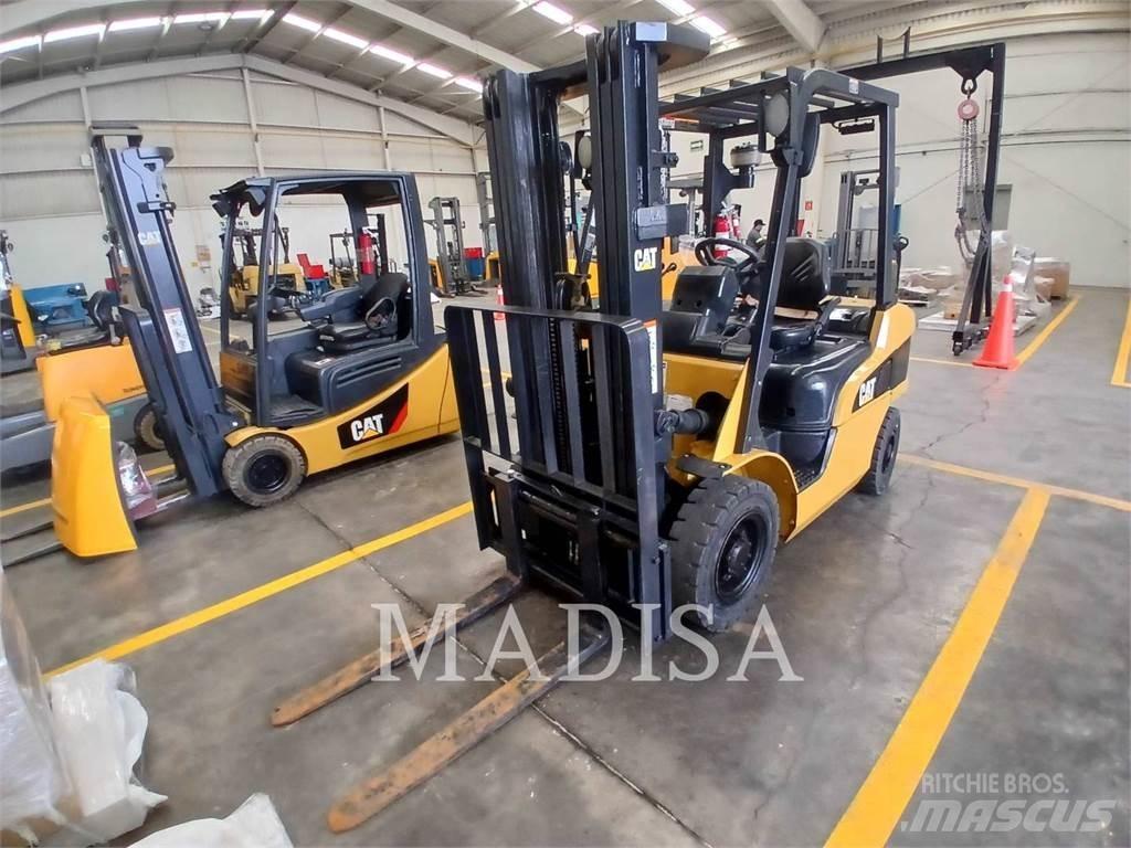 CAT LIFT TRUCKS DP25NM 그 외 지게차