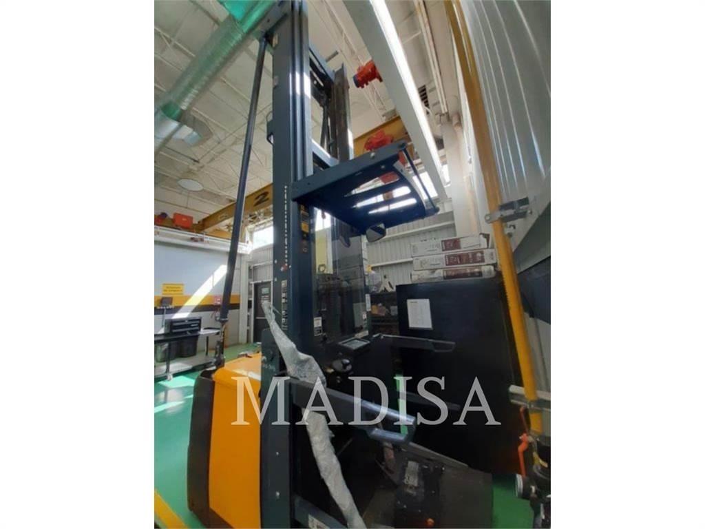CAT LIFT TRUCKS EKS308 전동 지게차