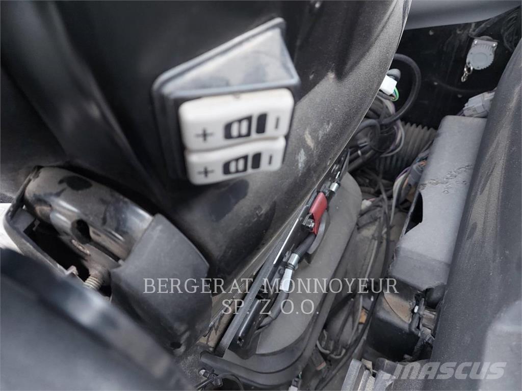 CAT M313D  휠 굴삭기