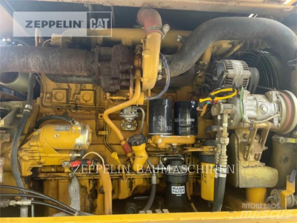 CAT M316C  휠 굴삭기