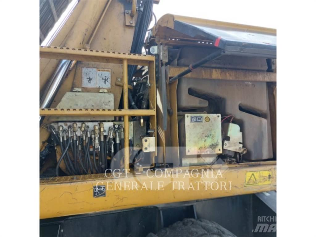 CAT M318C  휠 굴삭기
