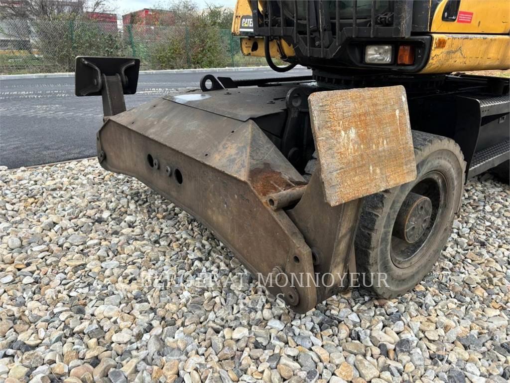 CAT M318C  휠 굴삭기