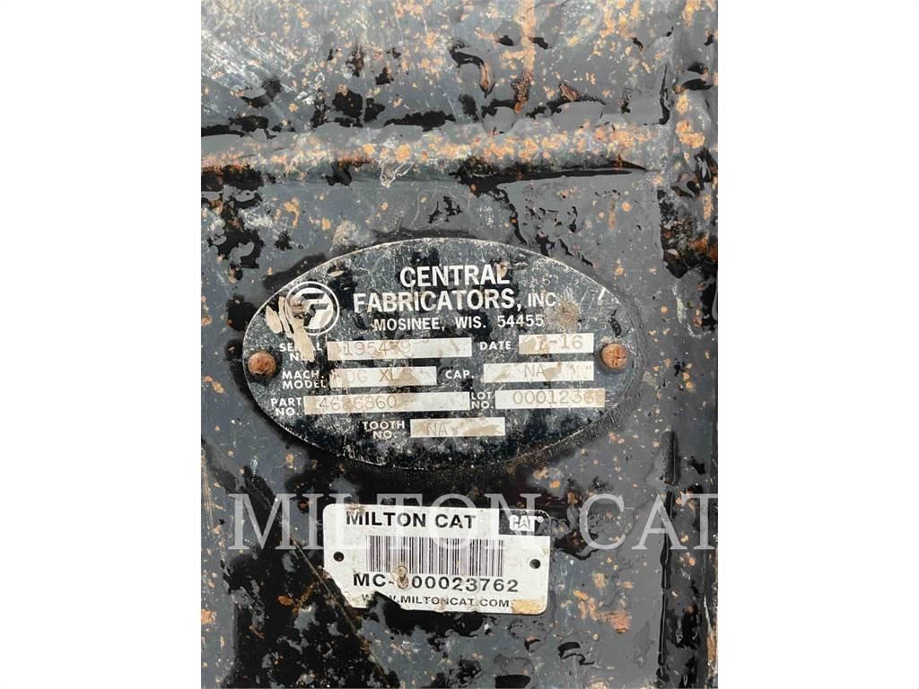 CAT M318F  휠 굴삭기