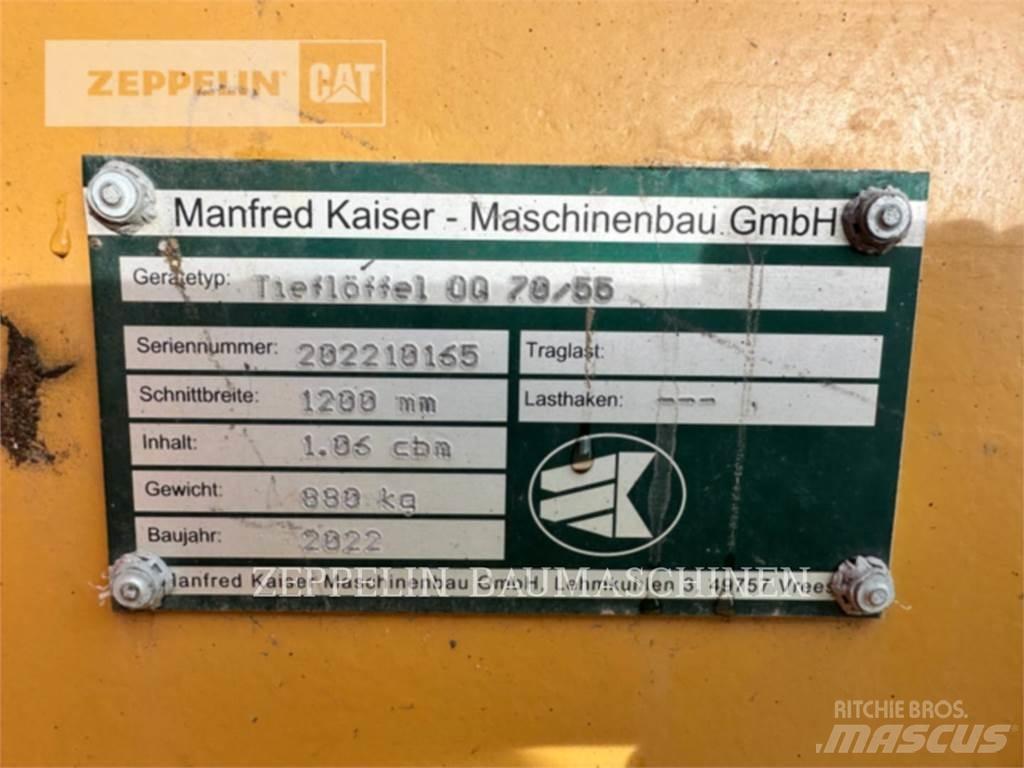 CAT M320F  휠 굴삭기