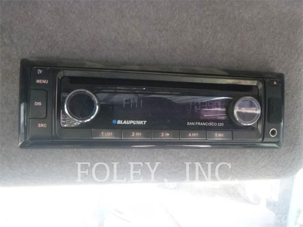 CAT M320F  휠 굴삭기