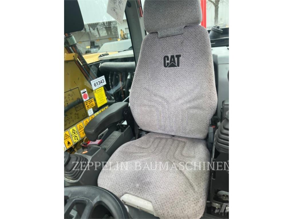 CAT M320F  휠 굴삭기