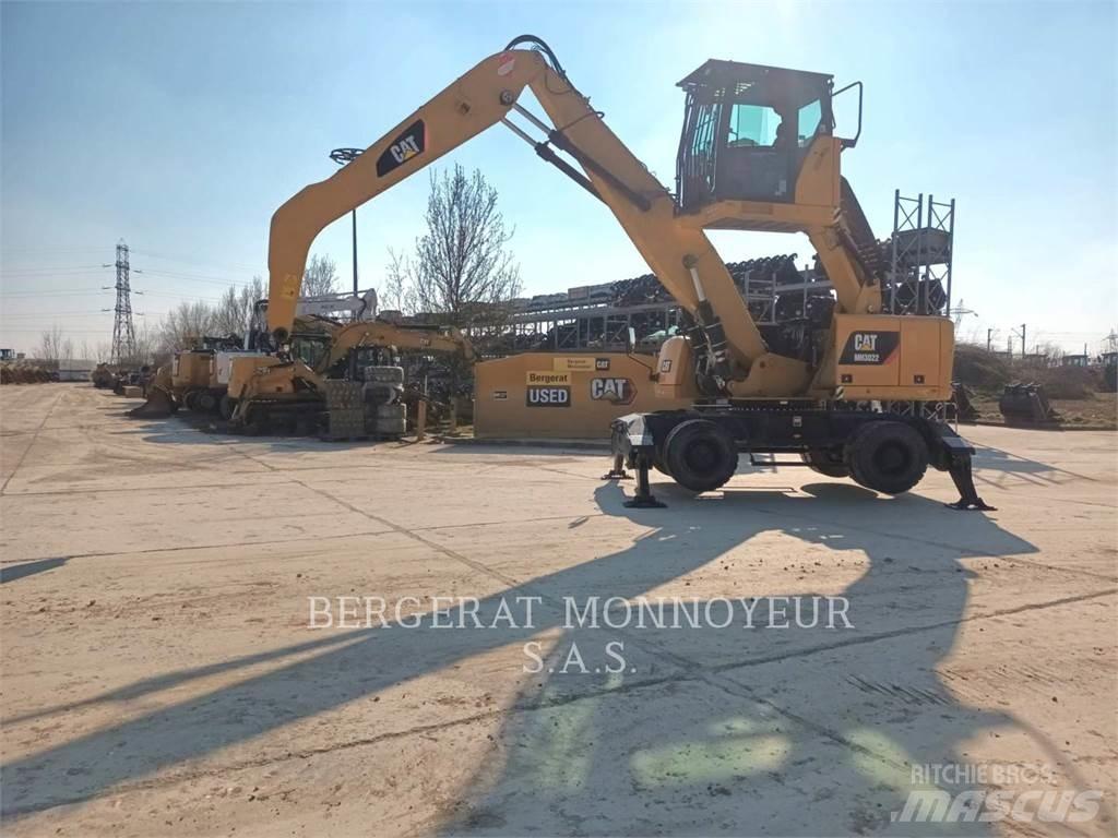 CAT MH3022  휠 굴삭기
