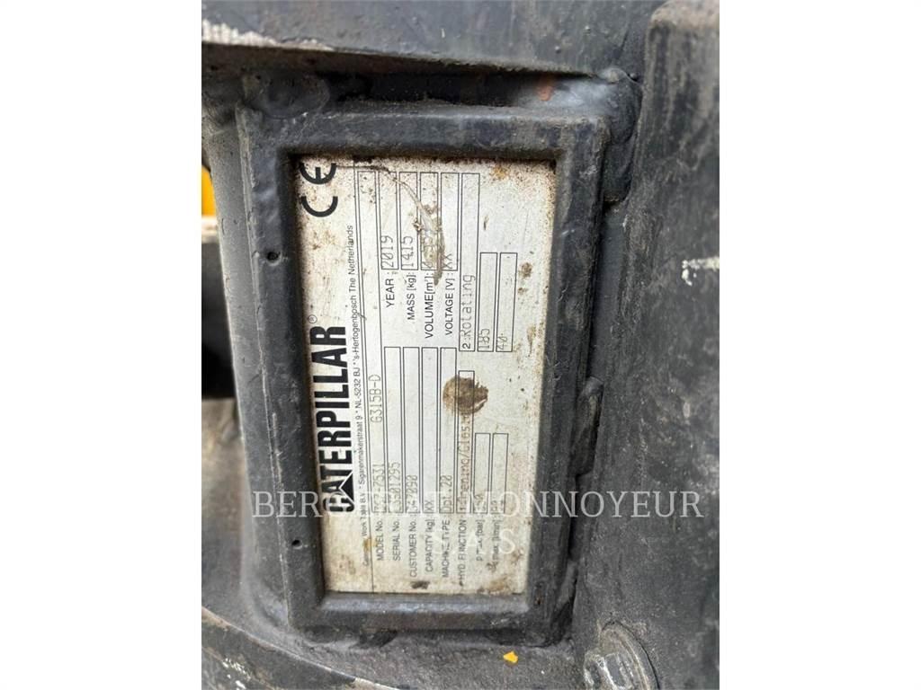 CAT MH3022-1  휠 굴삭기