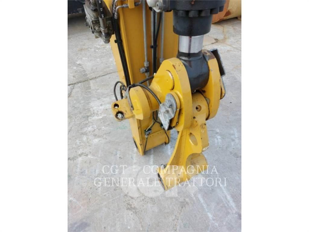 CAT MH3024  휠 굴삭기