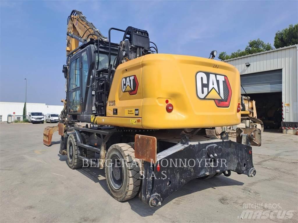 CAT MH3024  휠 굴삭기