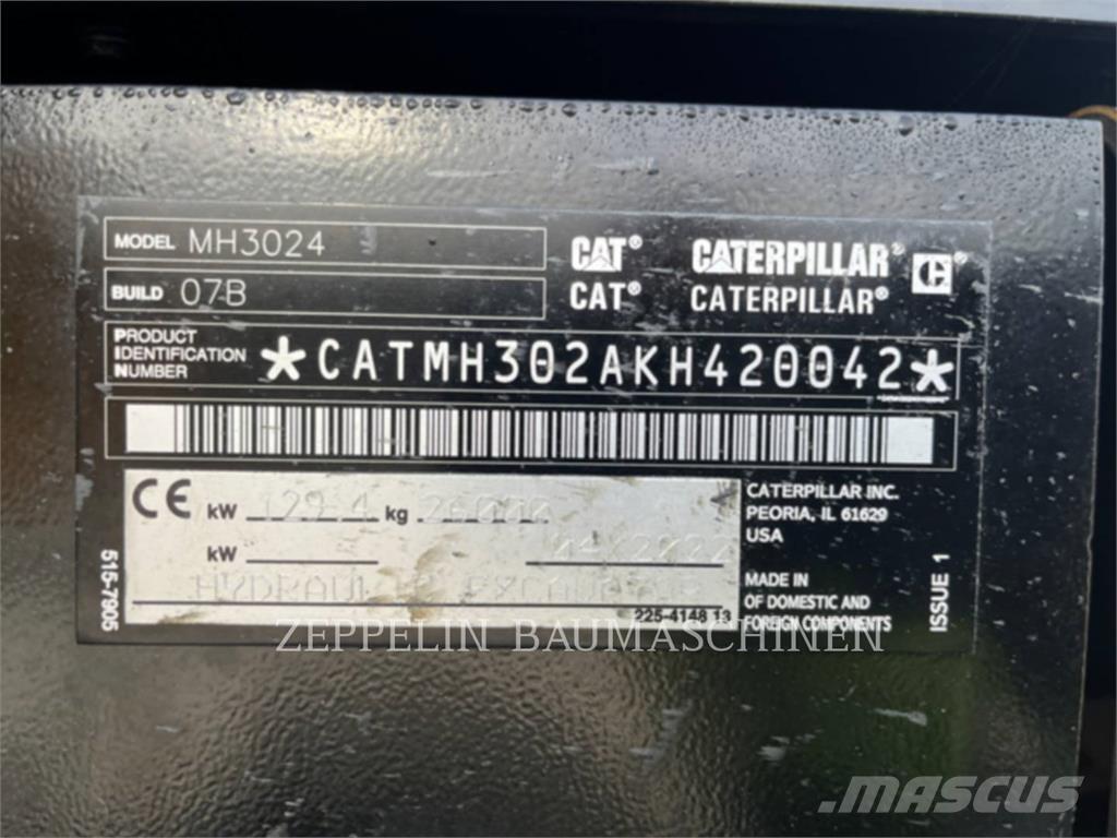 CAT MH3024-07A 파쇄용 굴삭기