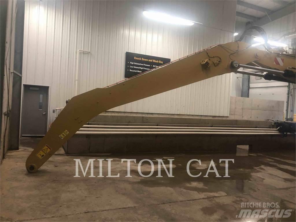 CAT MH3026  휠 굴삭기