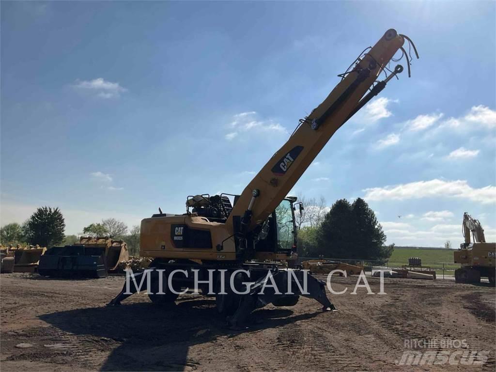 CAT MH3026  휠 굴삭기