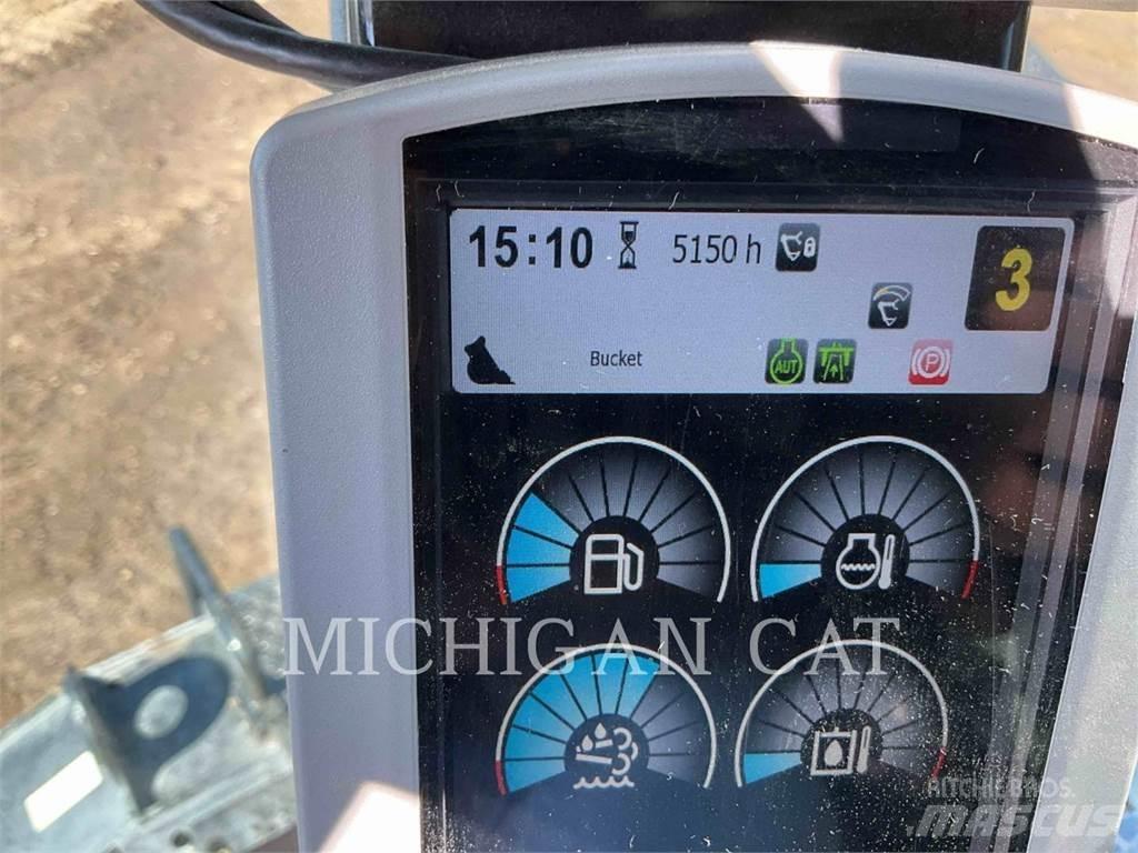 CAT MH3026  휠 굴삭기