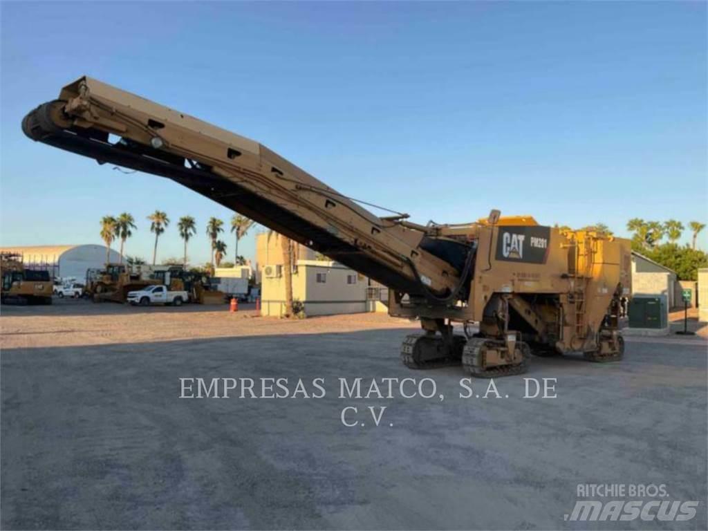 CAT PM-201 아스팔트 콜드 밀링 기계