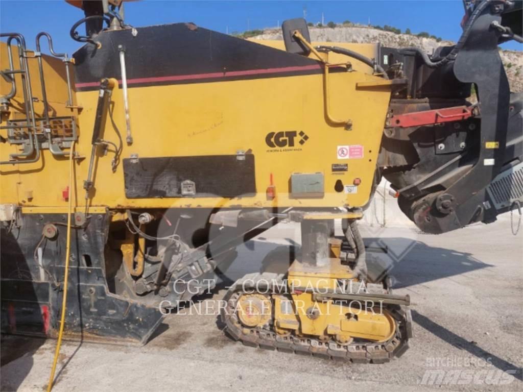 CAT PM200 아스팔트 콜드 밀링 기계