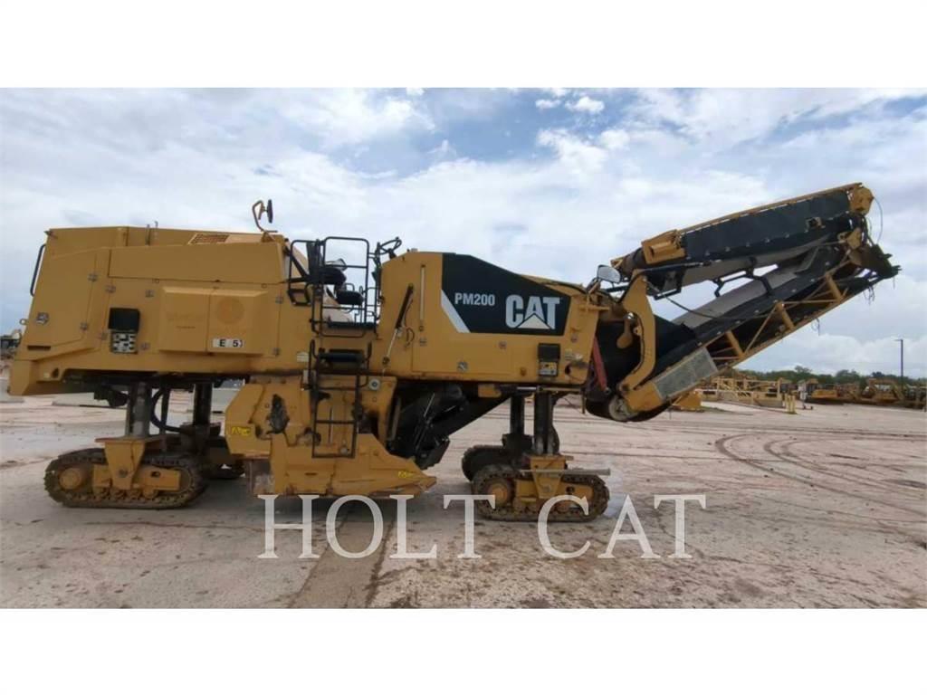 CAT PM200 아스팔트 리사이클러