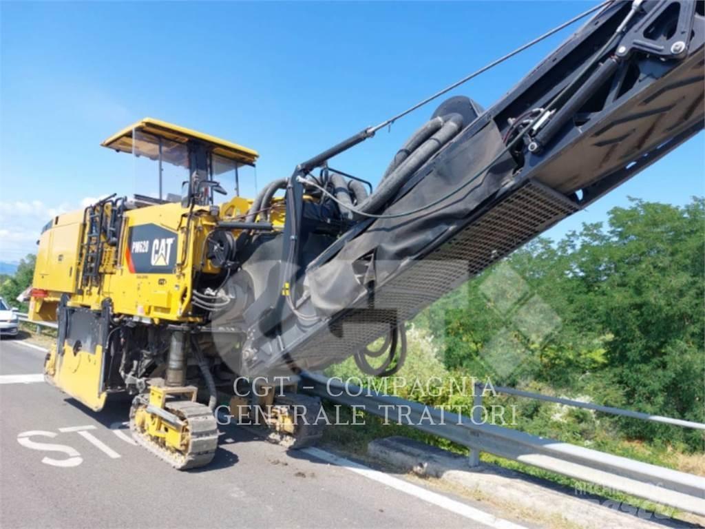 CAT PM620 아스팔트 콜드 밀링 기계