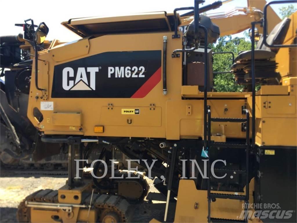 CAT PM622 아스팔트 콜드 밀링 기계