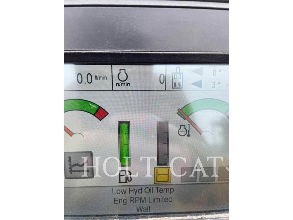 CAT PM822 아스팔트 리사이클러
