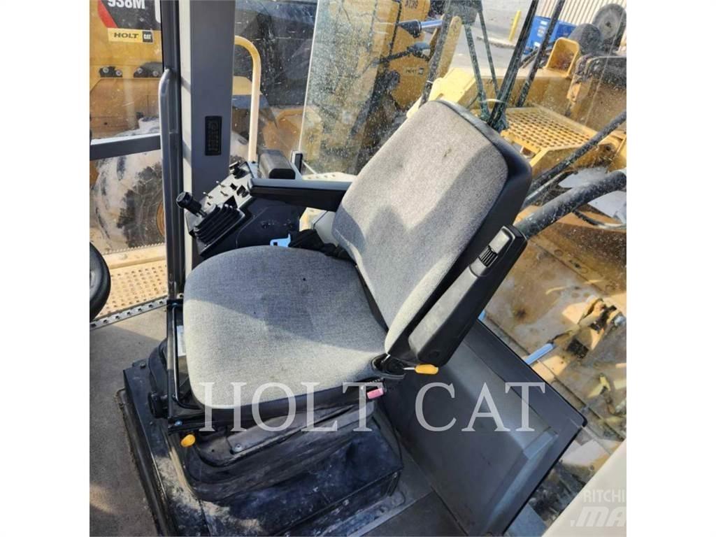 CAT RM300 아스팔트 리사이클러