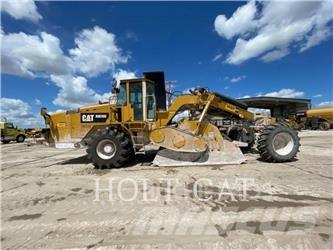 CAT RM300 아스팔트 리사이클러