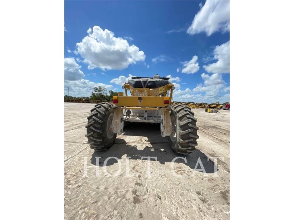 CAT RM300 아스팔트 리사이클러