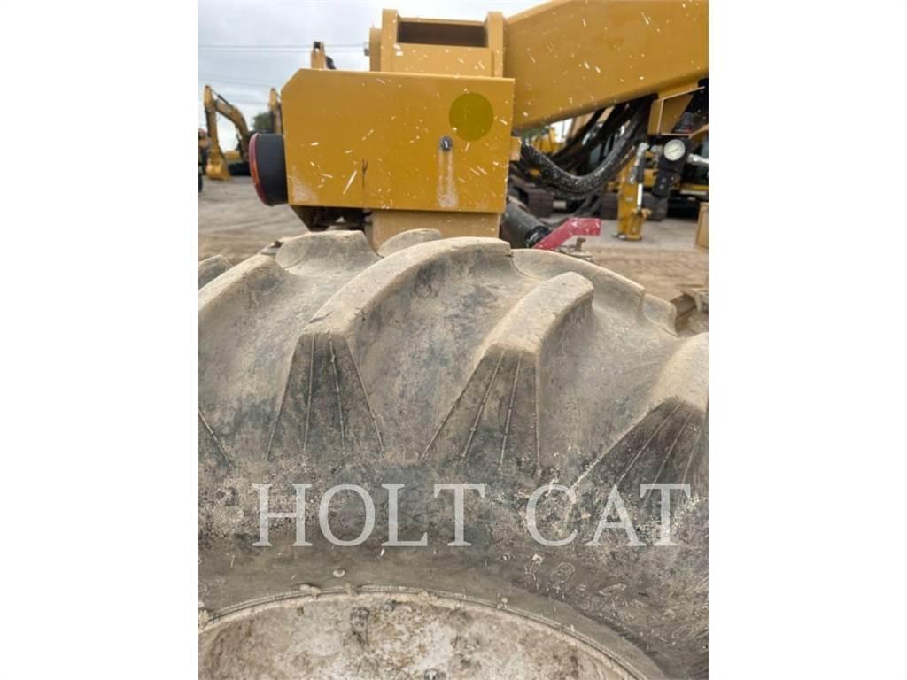 CAT RM400 아스팔트 리사이클러