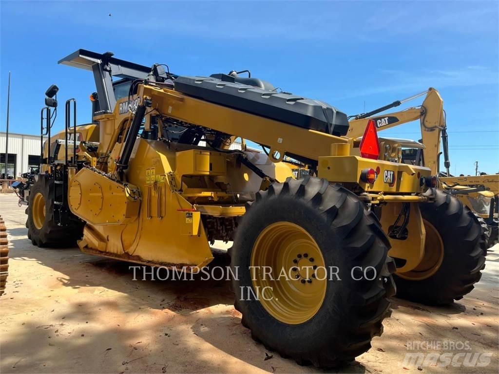 CAT RM400 아스팔트 리사이클러