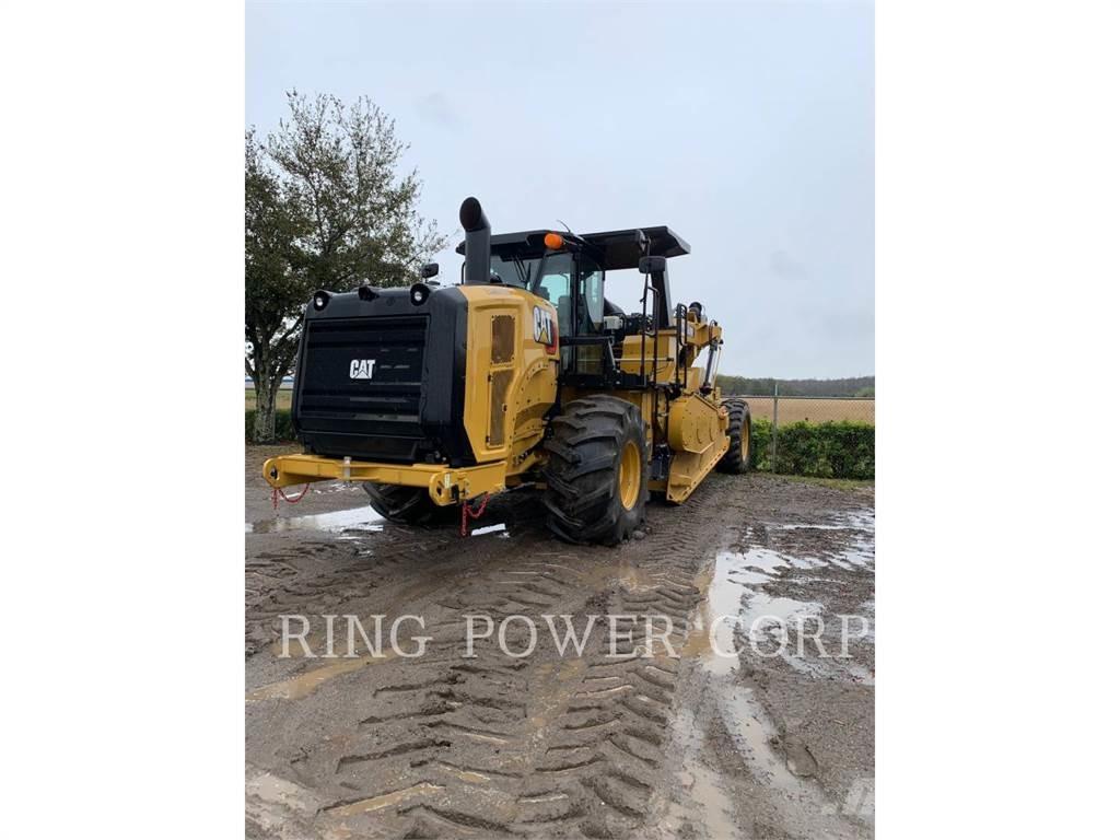 CAT RM400 아스팔트 리사이클러