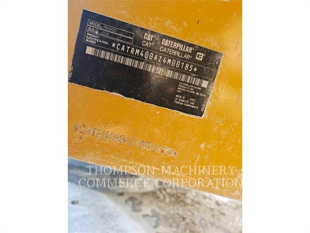 CAT RM400 아스팔트 리사이클러