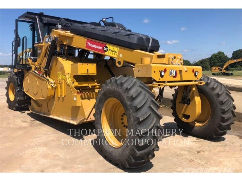 CAT RM400 아스팔트 리사이클러