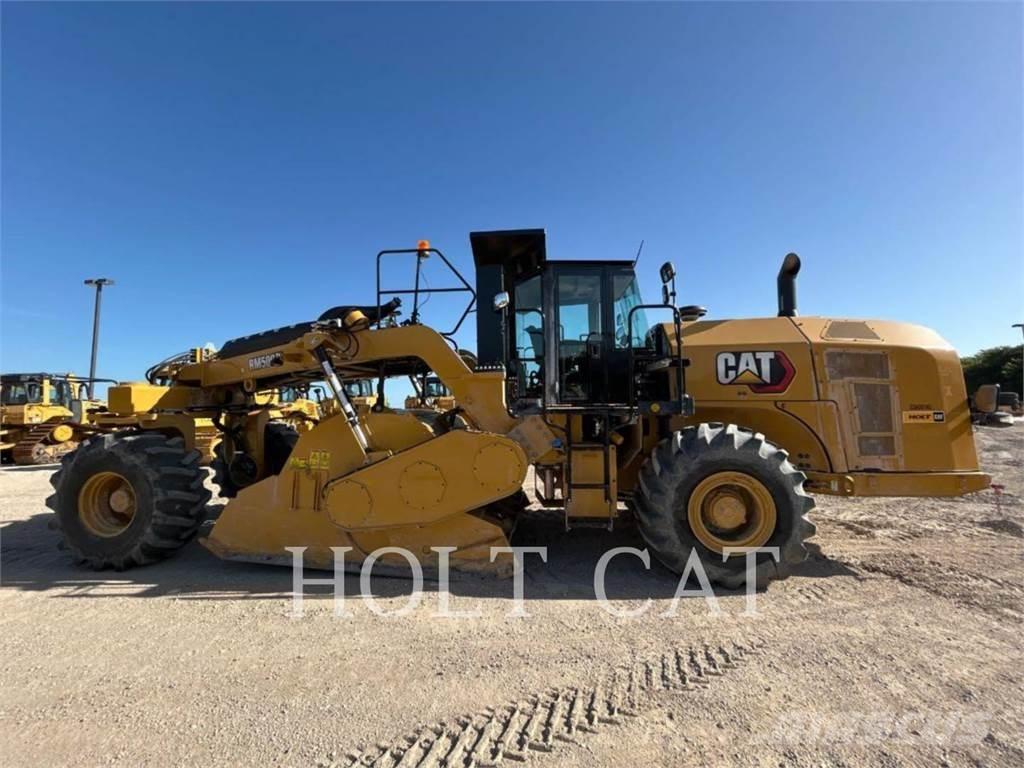 CAT RM500B CAB 아스팔트 리사이클러