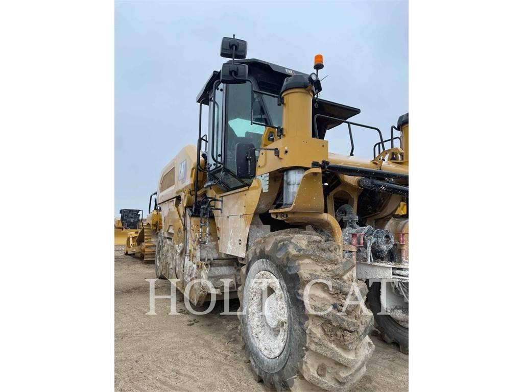 CAT RM600 CAB 아스팔트 리사이클러