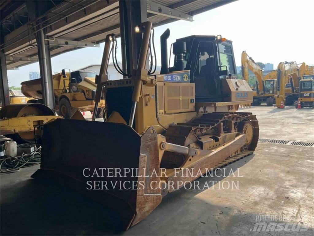 CAT SEM816D 크롤러 도저