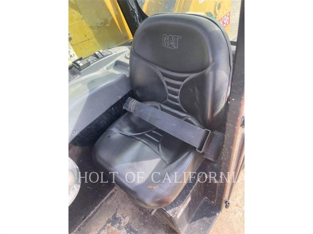 CAT TH255 텔러 핸들러