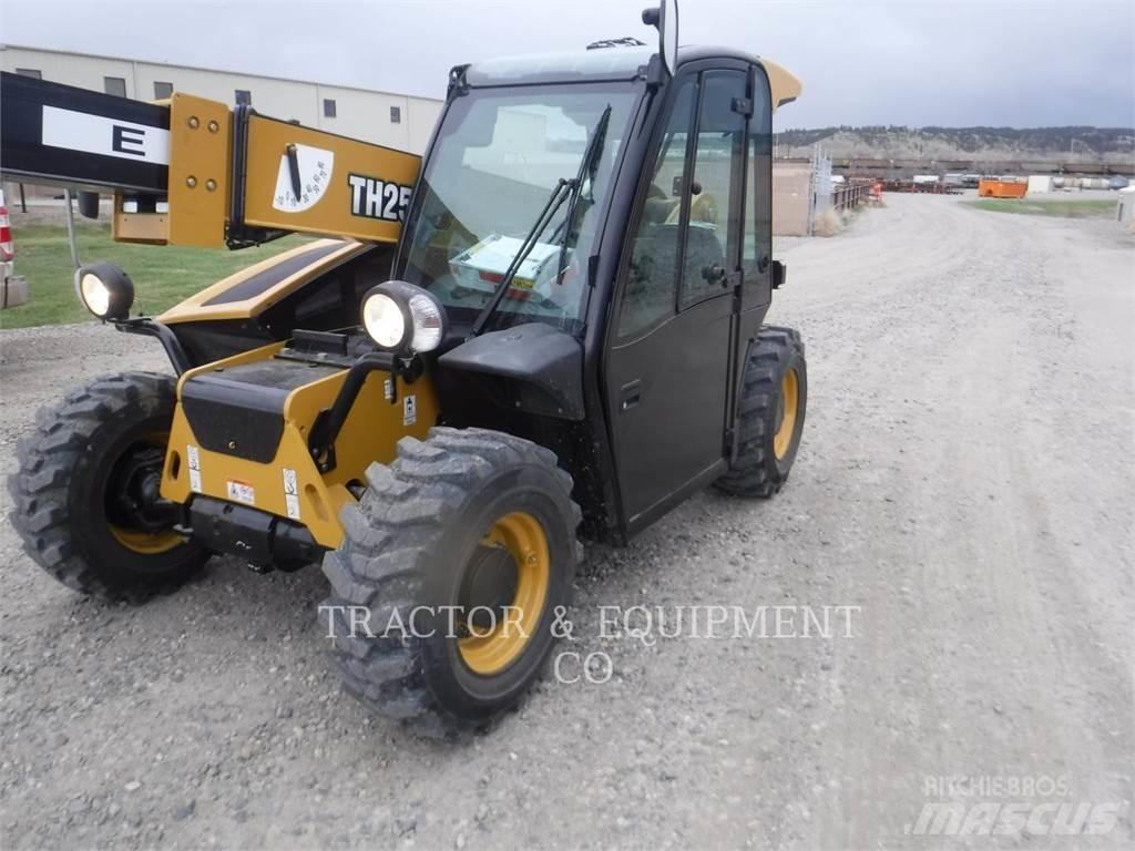 CAT TH255C 텔러 핸들러