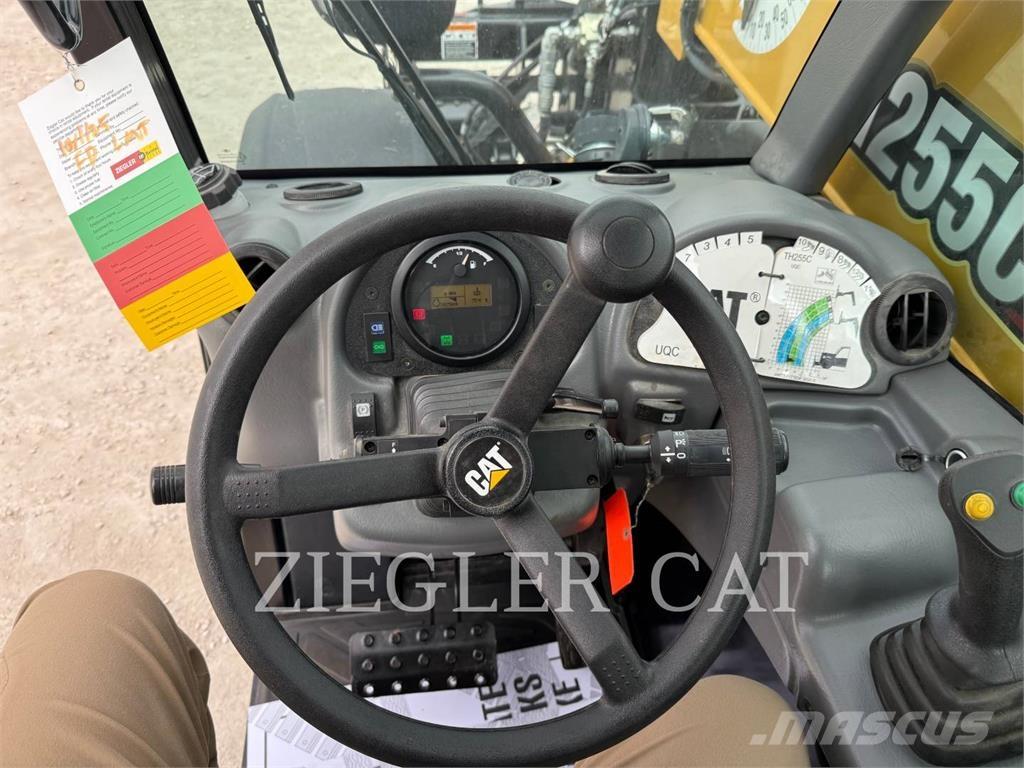 CAT TH255C 텔러 핸들러