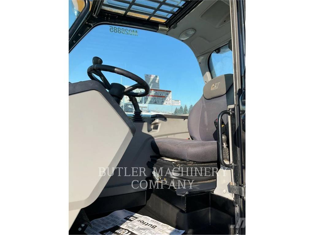 CAT TH514D 텔러 핸들러