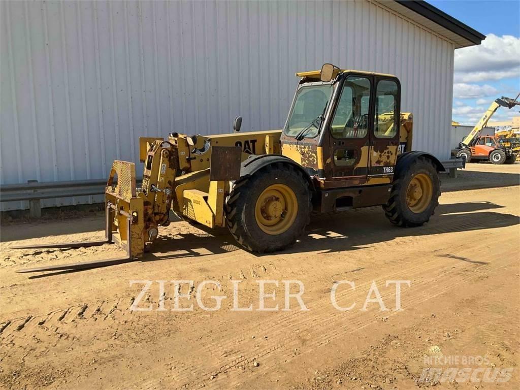 CAT TH63 텔러 핸들러