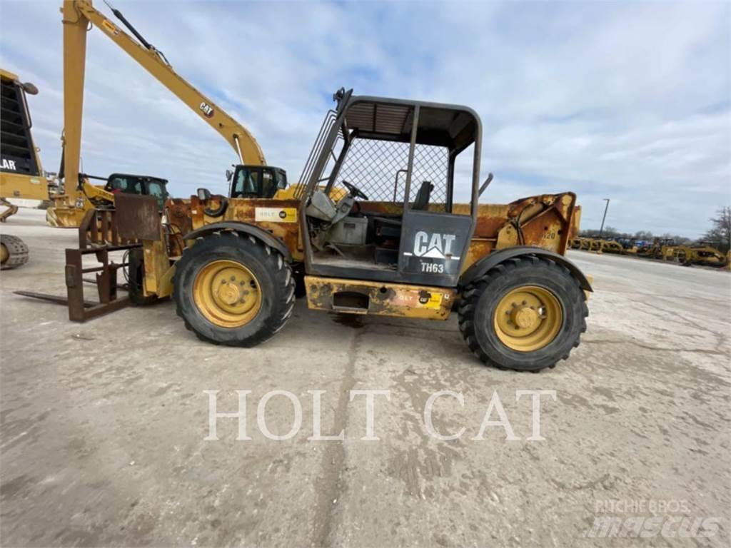 CAT TH63 텔러 핸들러