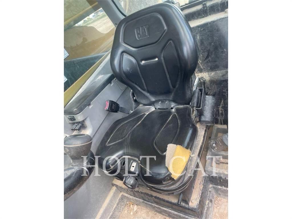 CAT TL1055D 텔러 핸들러